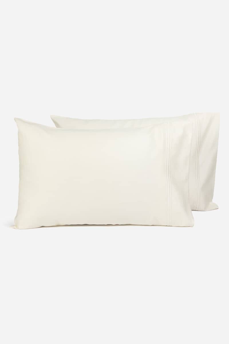 100% Certified Egyptian Cotton Pillowcases | 400 Thread Count Home>Bedding>Pillowcase Fishers Finery Ivory Standard/Queen 