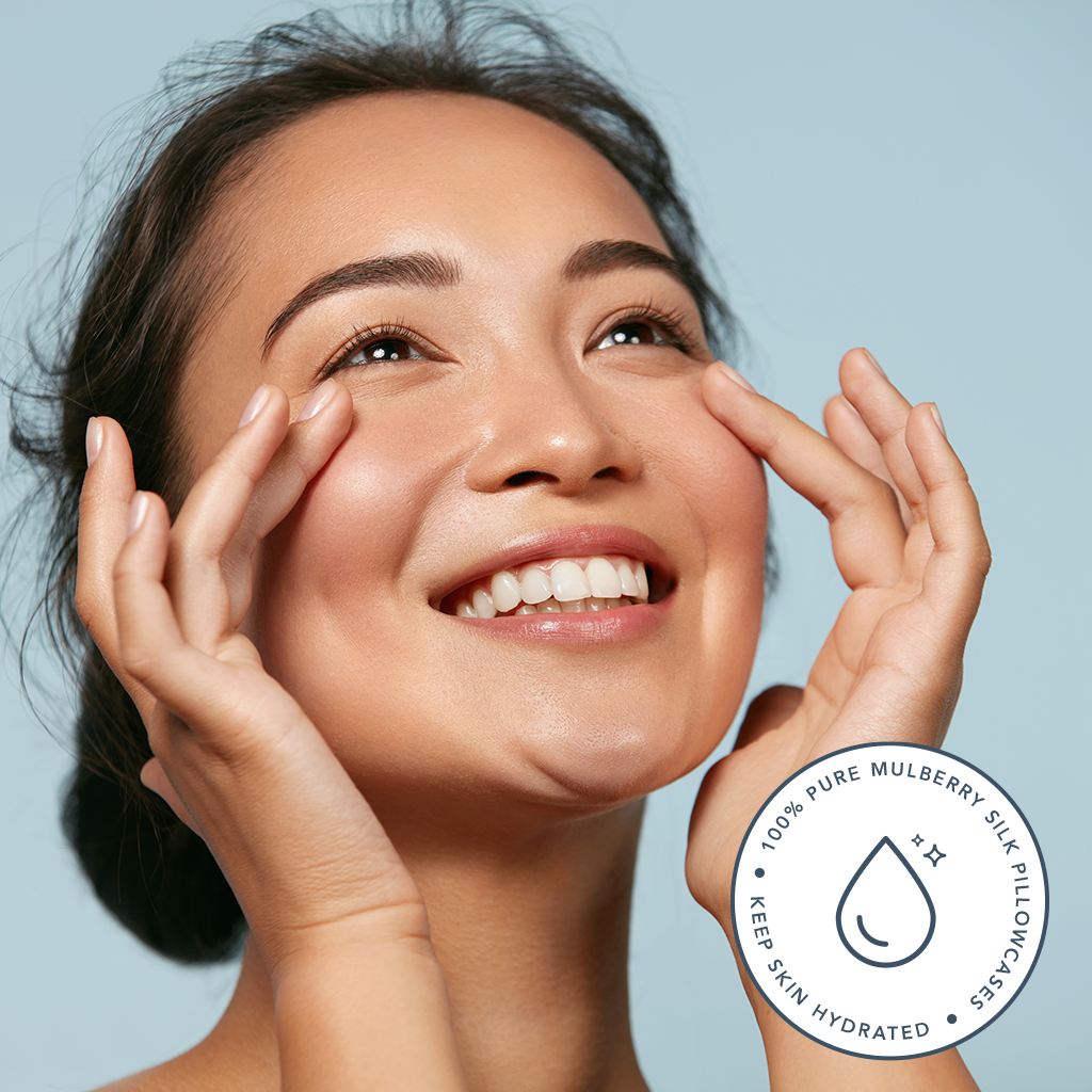 Silk Pillowcases Keep Skin Hydrated
