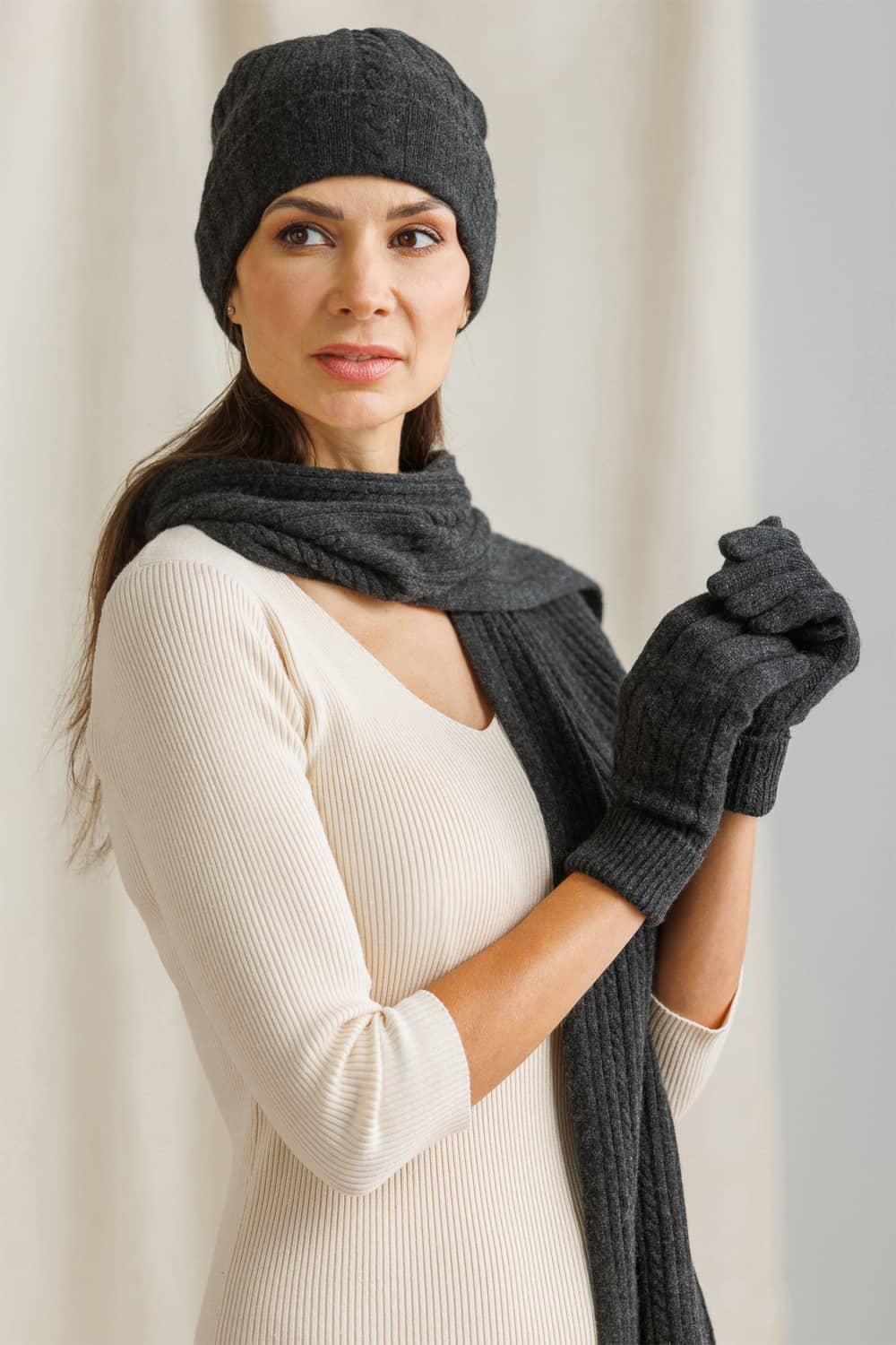 Women's 100% Pure Cashmere Cable Knit Gloves Womens>Accessories>Gloves Fishers Finery 