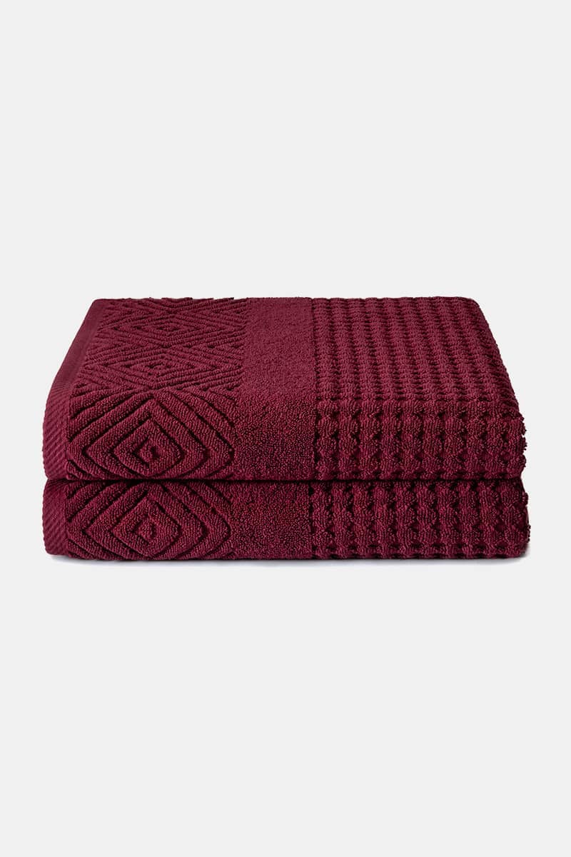 https://www.fishersfinery.com/cdn/shop/products/Texere-Cotton-Terry-Diamond-2-Bath-Towels-Red-HC263_1200x.jpg?v=1674513200