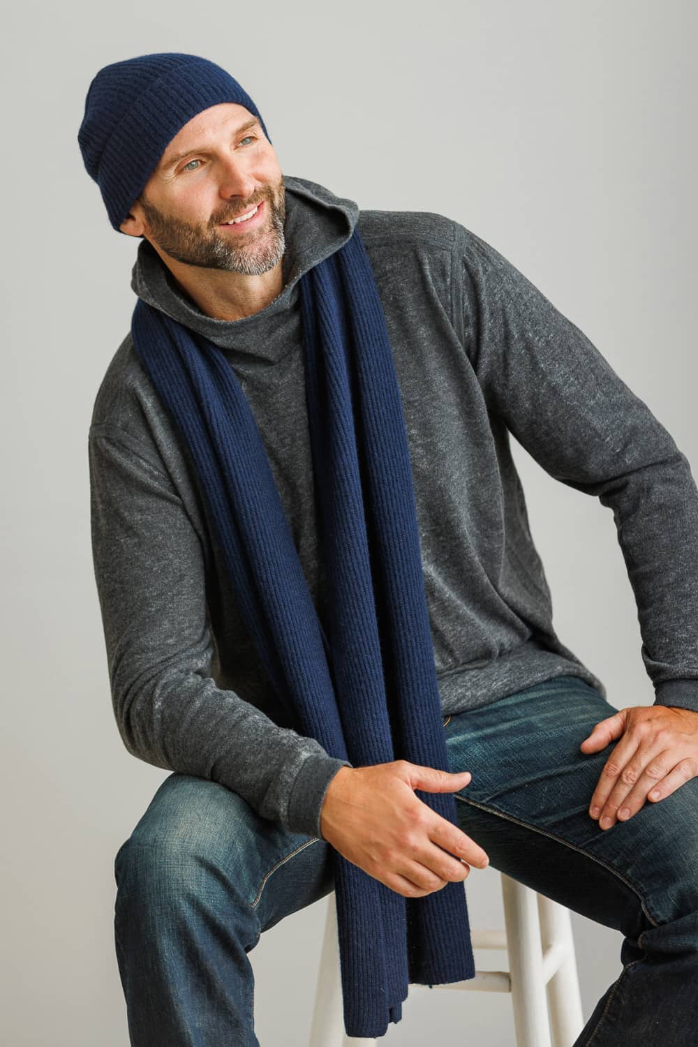 Men&#39;s 100% Pure Cashmere 2pc Rib Knit Set with Gift Box Mens&gt;Accessories&gt;Sets Fishers Finery Navy One Size 